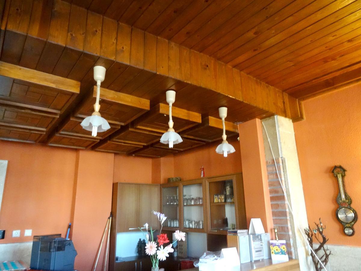Family Hotel Rose Pavel Banya Bagian luar foto